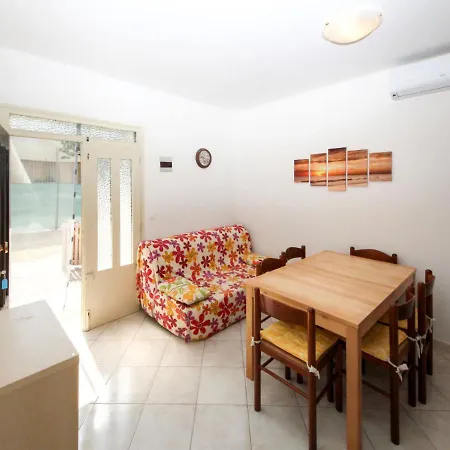 Casa Debora-1 By Interhome
